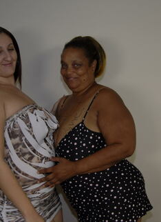Big Mature Woman Doing A Big Titted Lesbian Slut