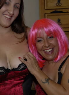 Kinky Mature Mama Doing A Chunky Teen