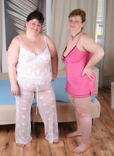 These Mature Lesbians Sure Love To Eat Pussy