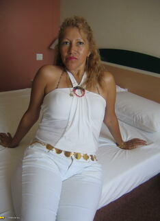 This Mature Nympho Is Called Dirty Diana