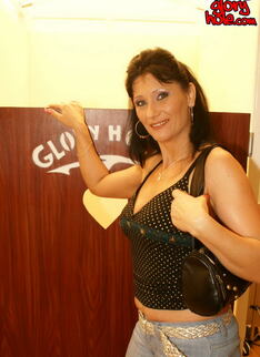 This Mature Slut Loves Whats Coming Through The Hole