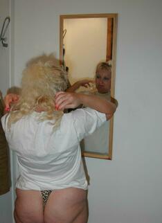 Chubby Mature Slut Playing With Herself
