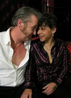 This Mature Couple Sure Knows How To Enjoy Eachother