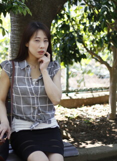 Mature.nl - Hairy Japanese MILF Maiko Saeki gets a creampie