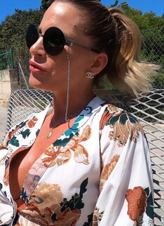 Mature.nl - Leidy De Leon is a hot German MILF that loves to fuck and suck with strangers in the woods