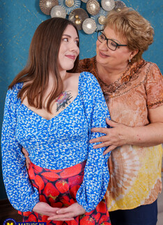 Mature.nl - Hot teeny Aleya Sun gets her stepgrandma Babet's big ass on her face to eat out!