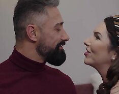 Milf Gets Fucked In The Ass And Squirts With Desire With Josephine James
