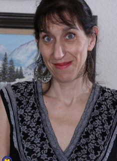 Horny American mature lady playing alone