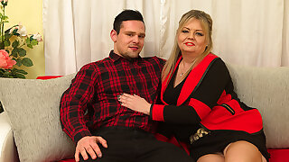 Hairy Mature Bbw Fooling Around With Her Toy Boy