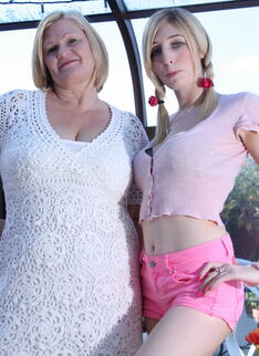 Old And Young Lesbians Make Out And Have Fun