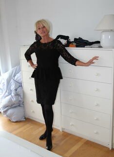 German Housewife Franziska Gets Very Naughty