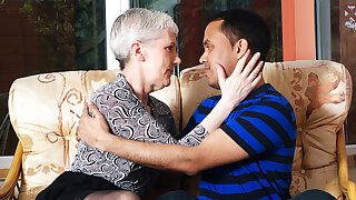 Horny Mature Slut Fucking A Younger Guy