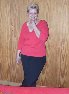 Mature Ingrid Loves Playing When Shes Alone