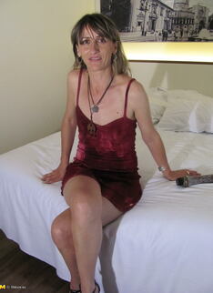 Naughty Housewife Carmen Plays With Her Toy