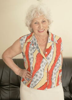 This Lovely Old Nympho Sure Knows To Please Herself