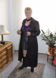 Big Mama Showing Off Her Kinky Outfit