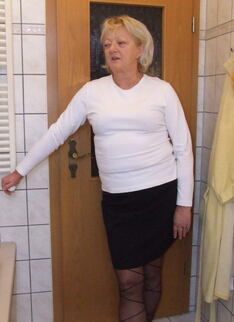 Blonde Housewife Taking A Kinky Shower