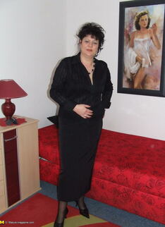 Horny Wife Poses Naughty For Us