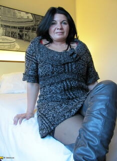 Horny European Mama Playing With Herself