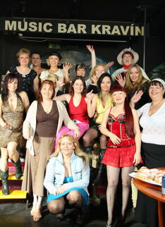 An All Women Sexparty Gangbang