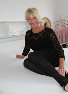 German Housewife Franziska Gets Very Naughty