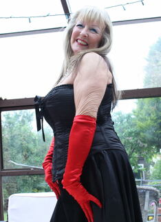 Naughty Uk Mature Lady Touching Herself
