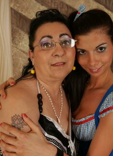 Hot Babe Playing With Her Way Older Girlfriend
