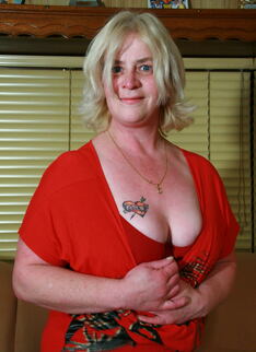 Blond Mature Slut Showing You Her Curves