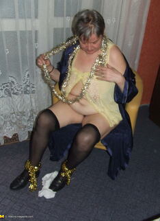 Naughty Uschi Wishes You All A Happy New Year