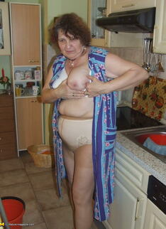 This Housewife Loves To Get Naked In The Kitchen