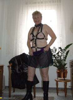 Big Mama Showing Off Her Kinky Outfit