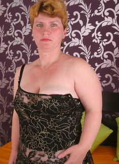 Housewife Getting Naked For Us