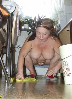 Mature Cleaning Lady Makes It Dirty