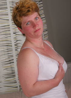 This Horny Housewife Gets Playfull And Nasty