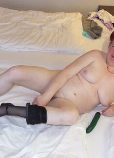 Hairy Amateur Mom Playing With Herself