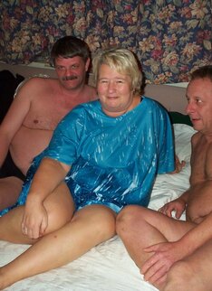 Kinky Mature Threesome With A Chubby Mature