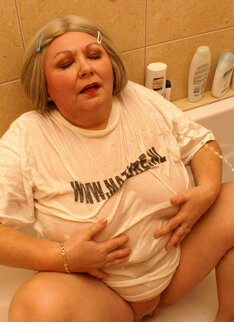 This Chubby Mature Slut Loves Toys And Piss