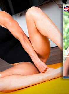 Mature.nl - Hot MILF Eva Strong works up a sweat when her toys come up at her workout routine