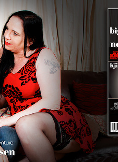 Mature.nl - Young Chris is in love with his MILF neighbour Kjirsten Jensen's big ass
