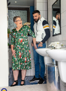 Mature.nl - Granny neighbour voyeur - Grandma Petra is getting a surprise visit