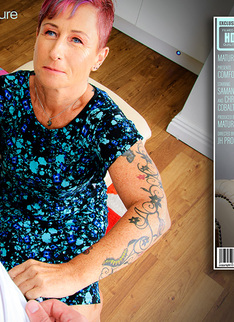 Mature.nl - British Samantha has a kinky way to cheer up her stepson after a breakup