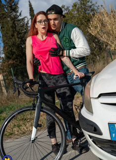 Mature.nl - Young guy picking up a mom to fuck her at home