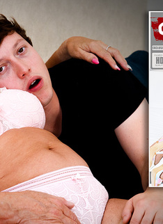 Mature.nl - Joanne is a hairy curvy grandma with a horny plan for her and her toyboy