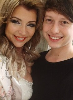 Mature.nl - An old and young forbidden affair between a toyboy and MILF Jeanette gets wet and wild