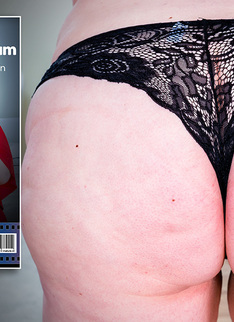 Mature.nl - Movienight affair with my BBW neighbour