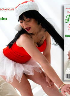 Mature.nl - Grandpa's wet, horny and young holiday gift is ready for him