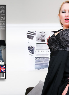 Mature.nl - Kaz B. is a blonde British nympho mom that loves to cheat with a big dicked black guy