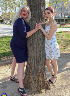 Spanish old and young lesbians go all the way