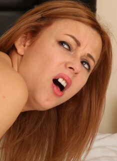 British mom getting plowed in bed