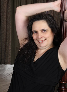 Chubby American housewife getting very naughty